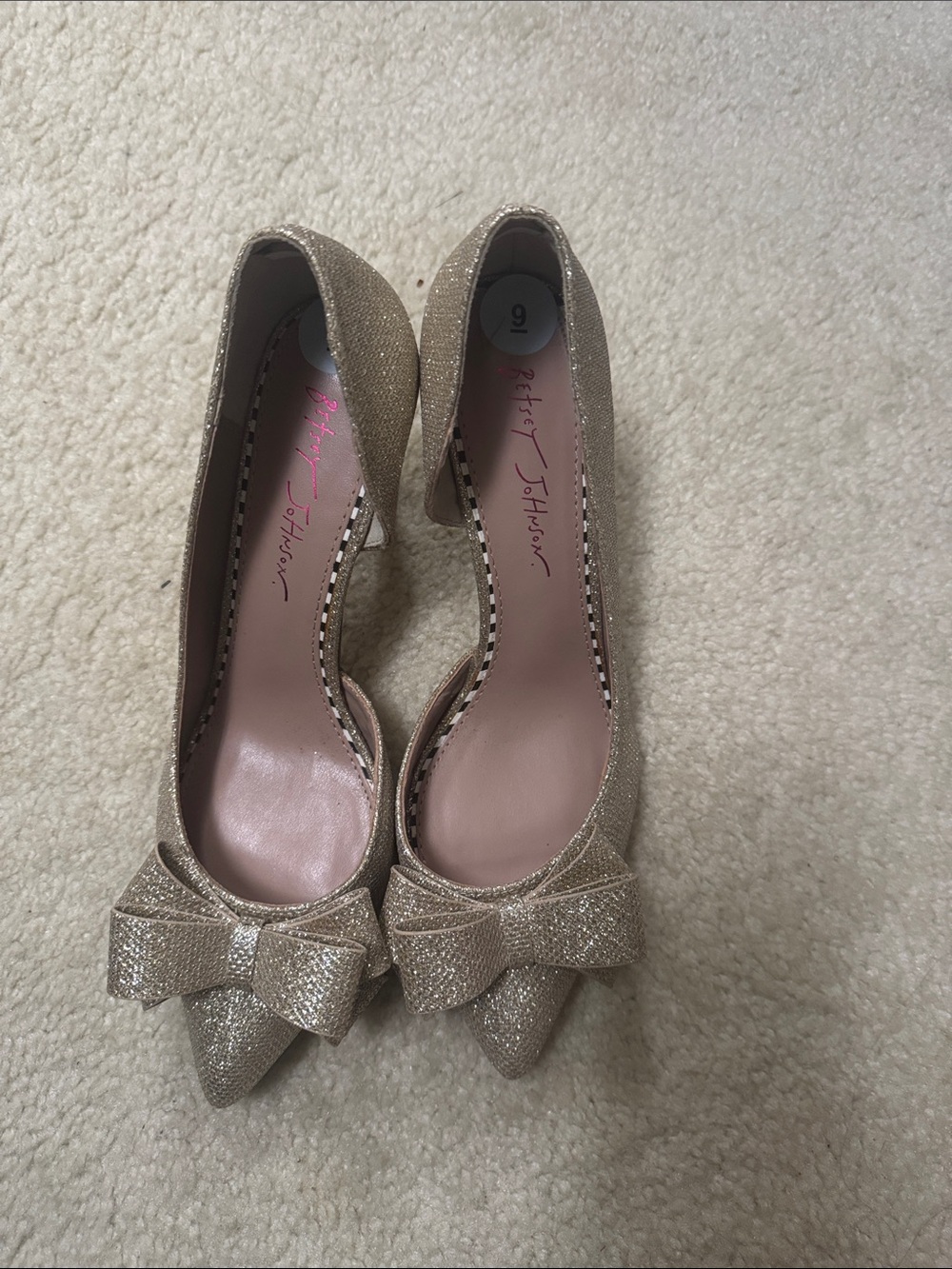 Betsey Johnson Glitter Gold Pointed-Toe Bow Heels